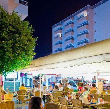 Apartamentos Bon Sol - Los Rosales Playa d'en Bossa Bagian luar foto